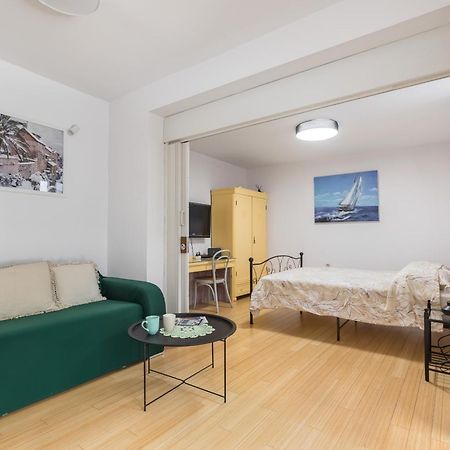 Luxury Apartment Silvana With Beautiful Garden Split Bagian luar foto