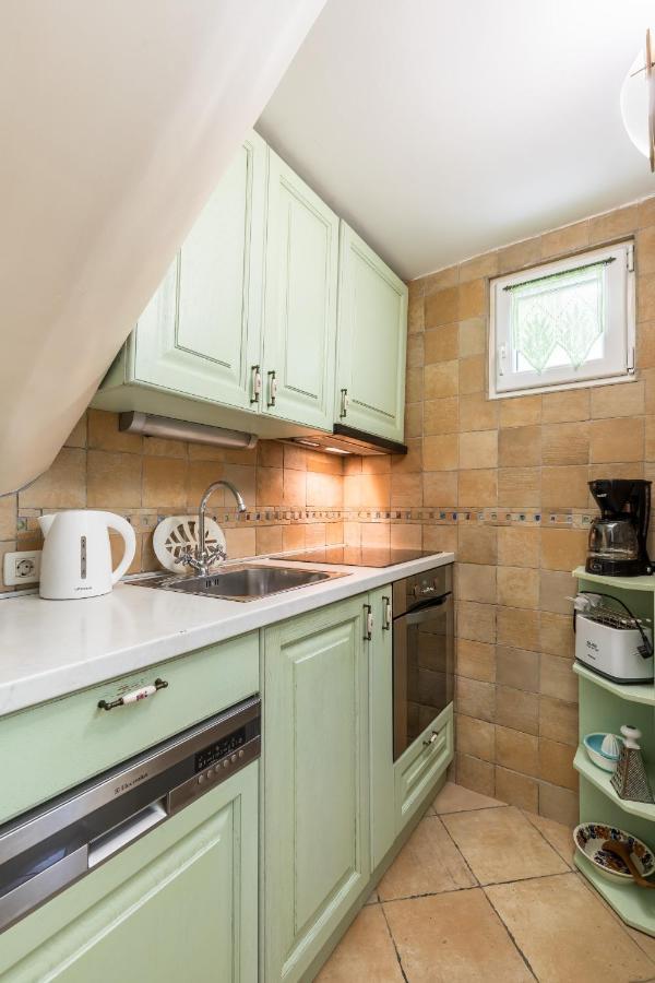 Luxury Apartment Silvana With Beautiful Garden Split Bagian luar foto